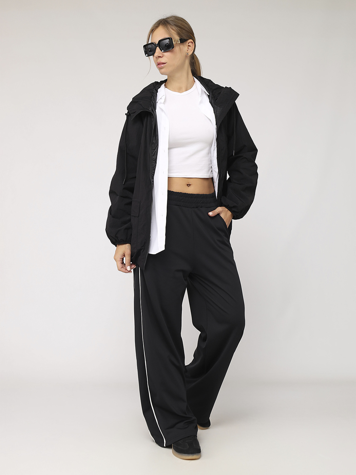 Ветровка женская  цвет черный ЦБ-00279721 модель ЦБ-00279721 Фото