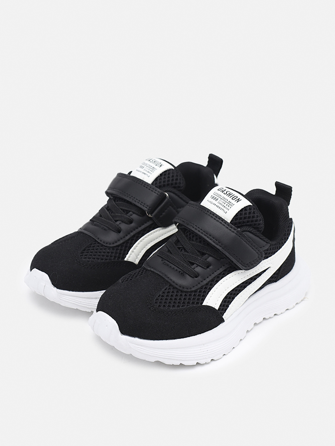 Кросівки для хлопчика  колір чорний ЦБ-00288142 модель ЦБ-00288142 Фото