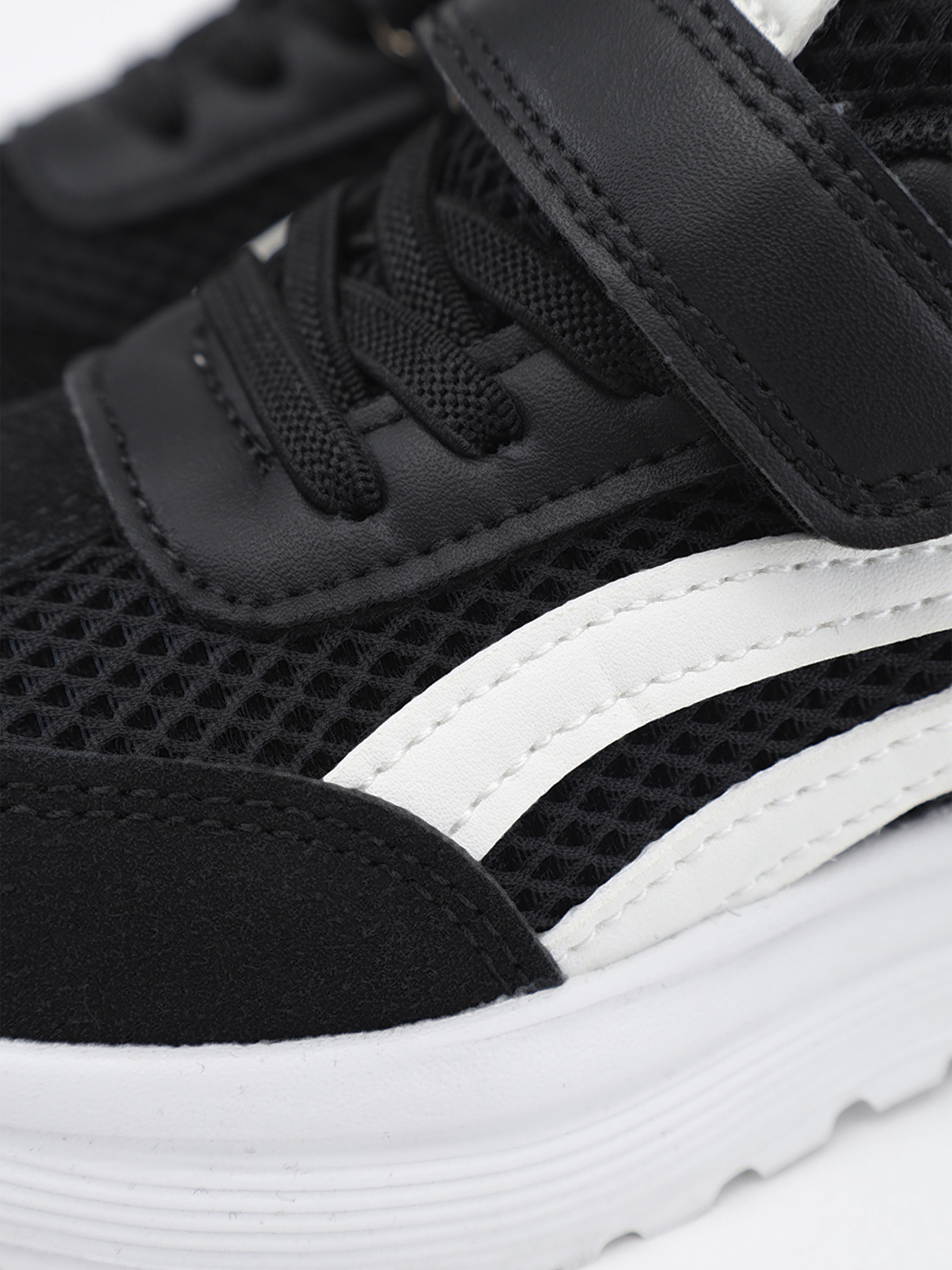 Кросівки для хлопчика  колір чорний ЦБ-00288142 модель ЦБ-00288142 Фото