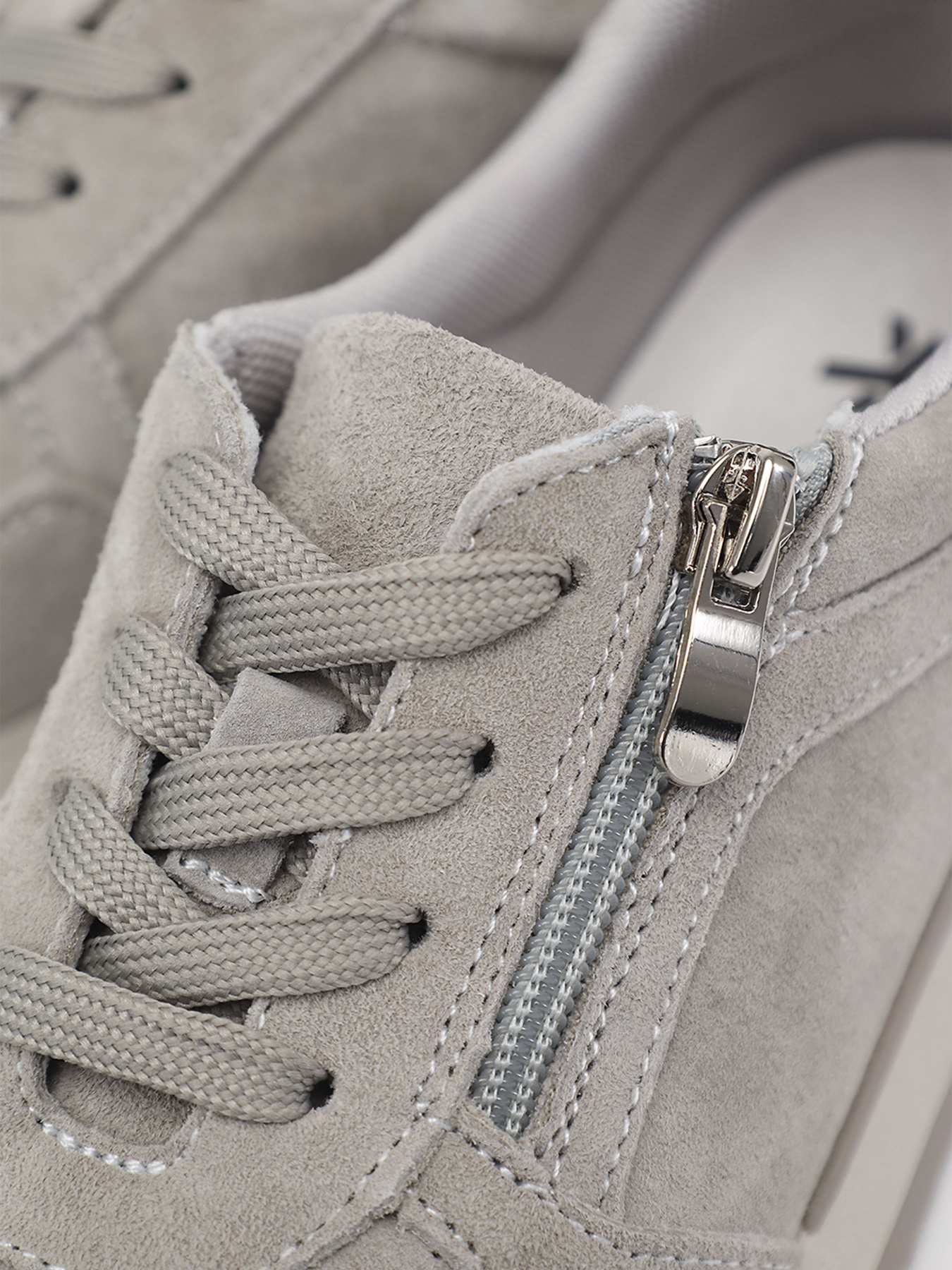 Кроссовки женские цвет бежевый ЦБ-00289002 модель ЦБ-00289002 Кроссовки женские цвет бежевый ЦБ-00289002 модель ЦБ-00289002 Фото