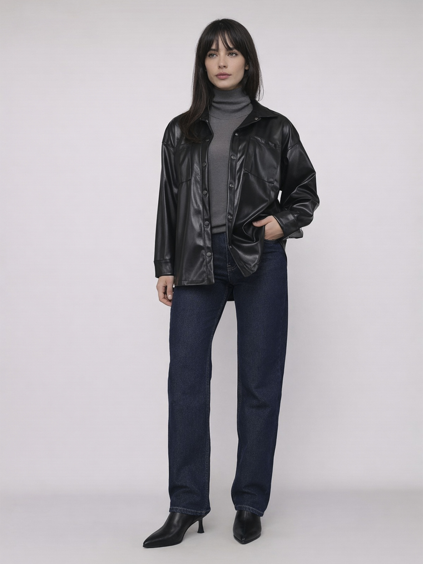 Рубашка с длинным рукавом женская  цвет черный ЦБ-00284418 модель ЦБ-00284418 Фото