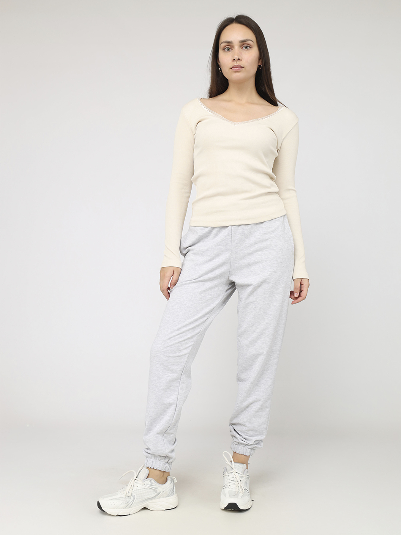 Футболка з довгим рукавом жіноча  колір молочний ЦБ-00284475 модель ЦБ-00284475 Фото