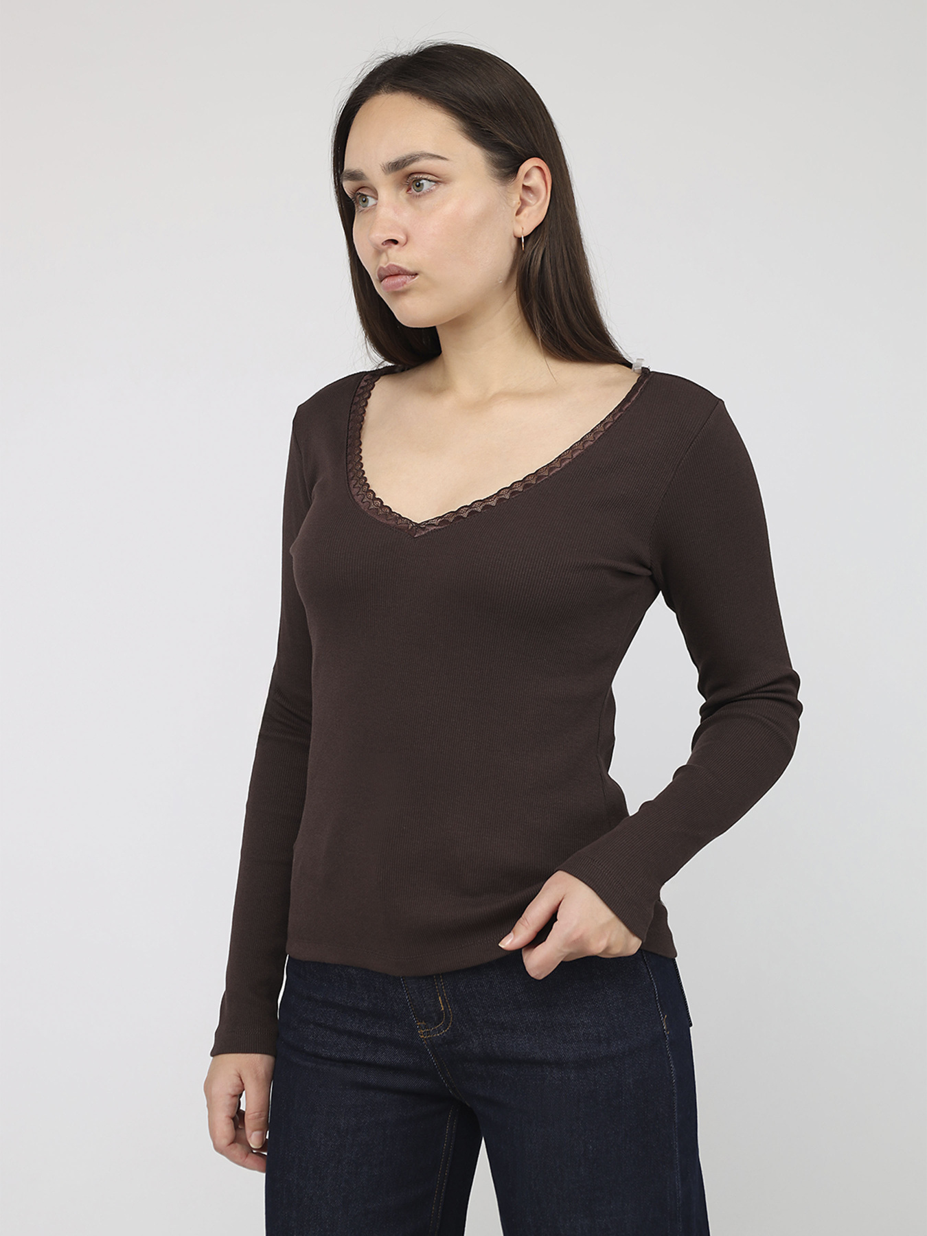 Футболка з довгим рукавом жіноча  колір темно-коричневий ЦБ-00284476 модель ЦБ-00284476 Фото