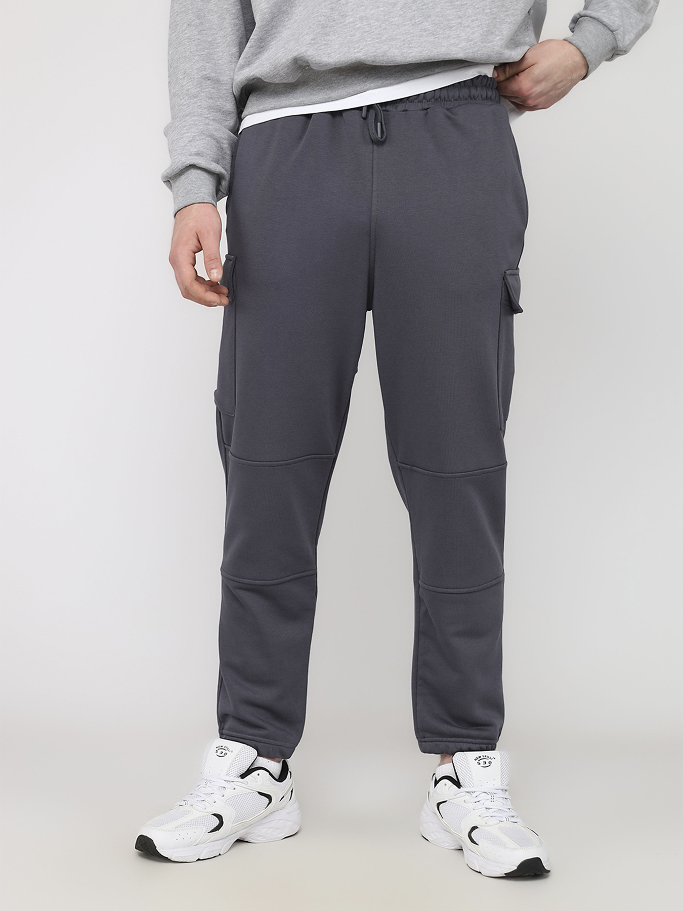 Штани спортивні чоловічі  колір графіт ЦБ-00286345 модель ЦБ-00286345 Фото