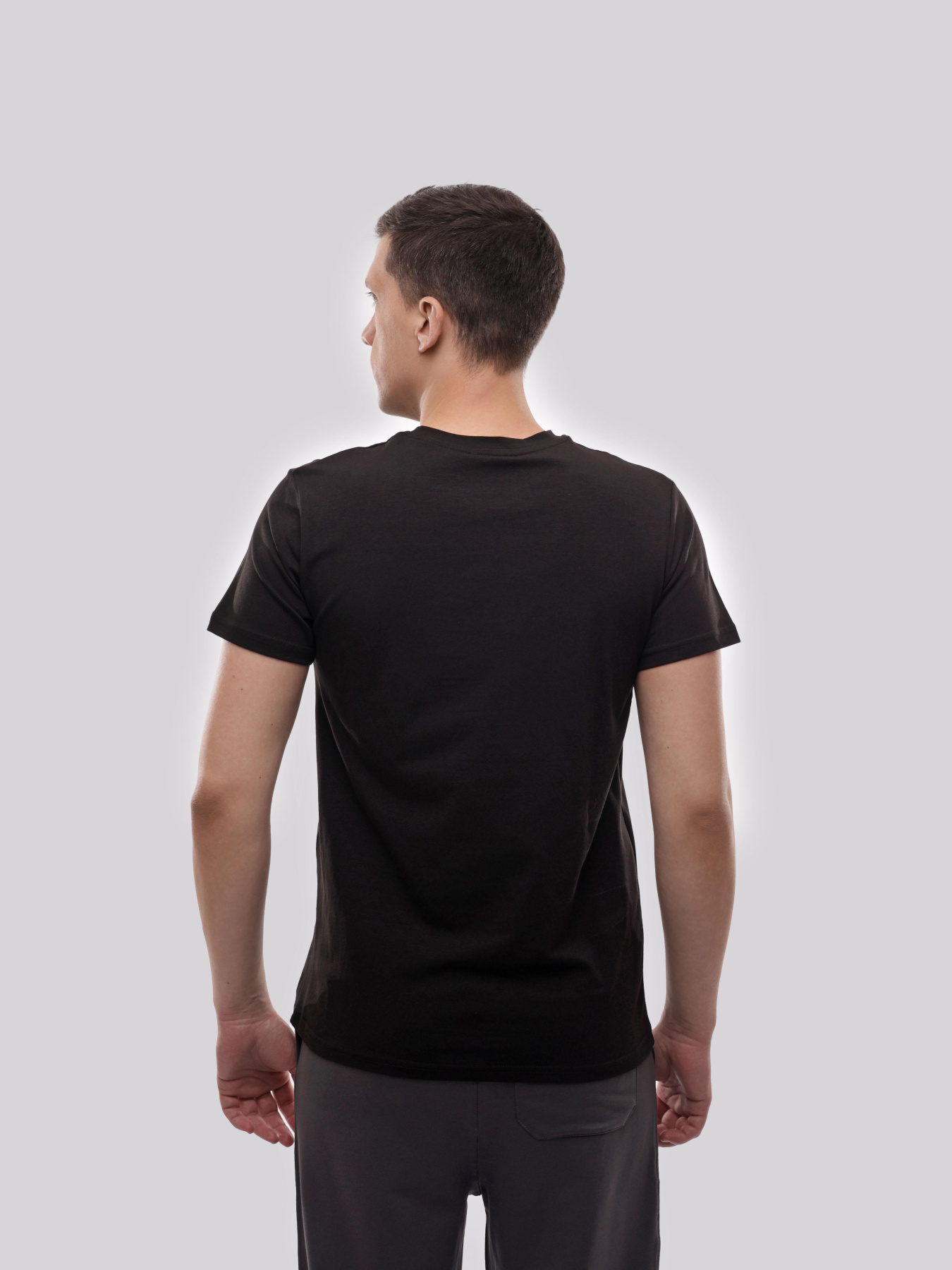 Футболка мужская Чёрный ADRIAN модель 721845 Фото