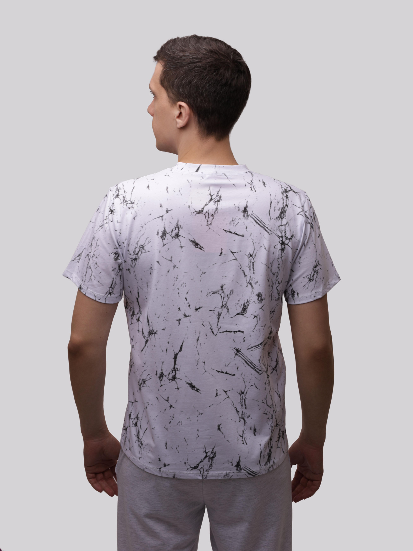 Футболка мужская Белый LUMO модель 706544 Фото