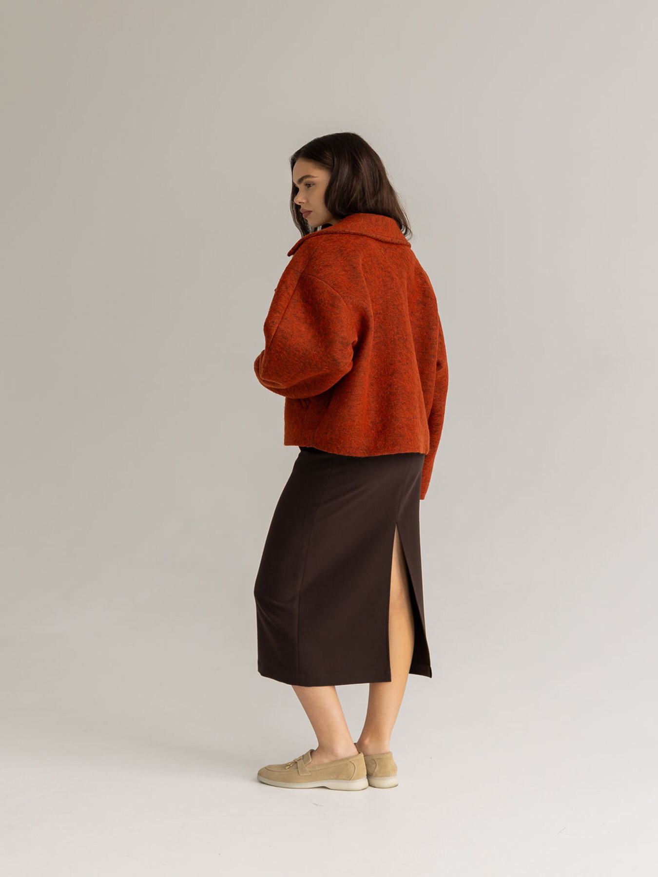 Коротке пальто з коміром модель 5151 Фото