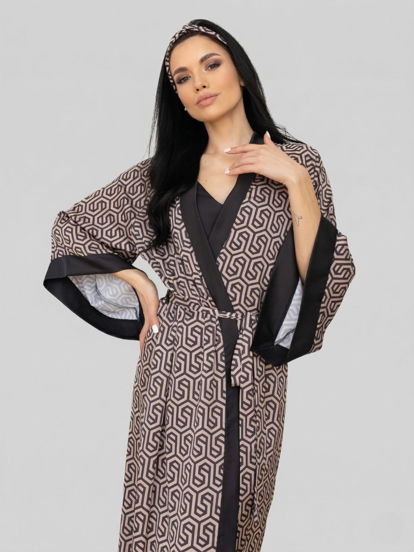 Шикарний шовковий комплект кімоно батал Кг199н Графіт+принт модель Кг199н Фото