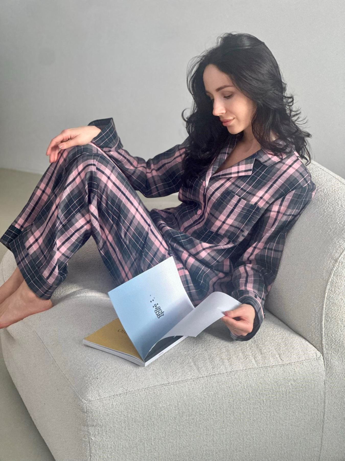 Домашняя женская пижама COSY в клеточку розовато-серая (рубашка+штаны) модель F571P01 Фото