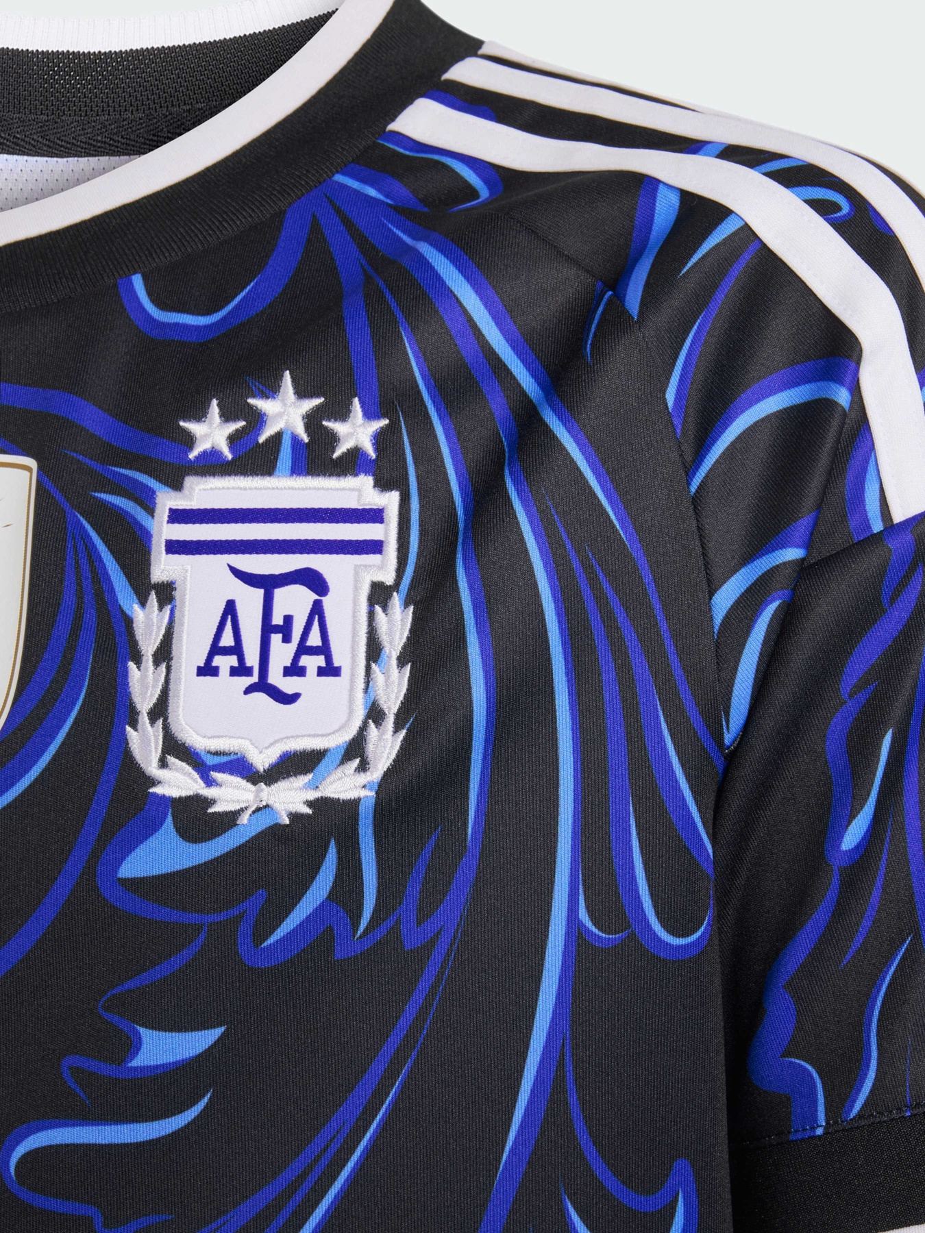 Футболка Adidas модель KB0626 Фото