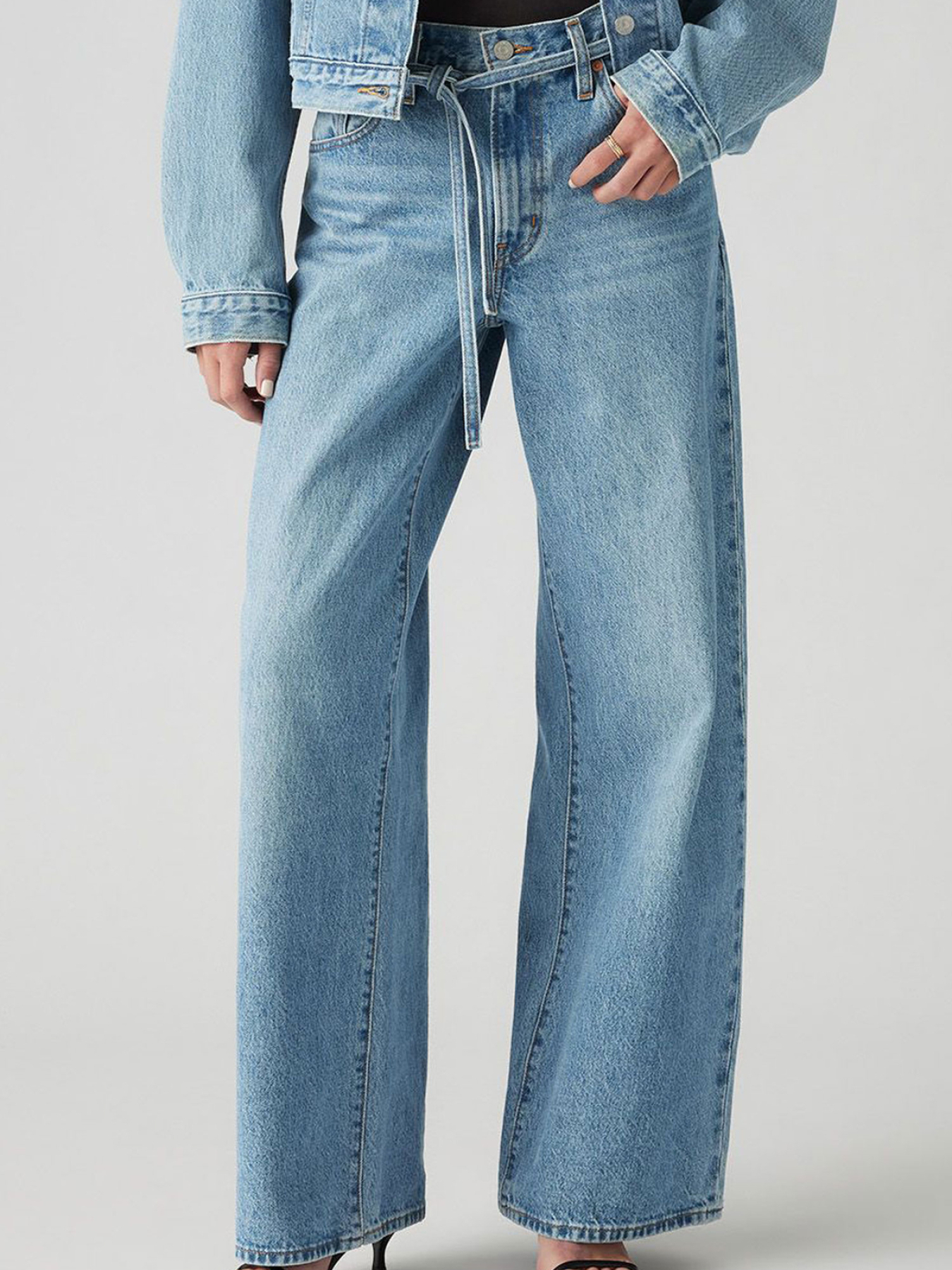 Джинсы Levi's модель A8701;0004 Фото