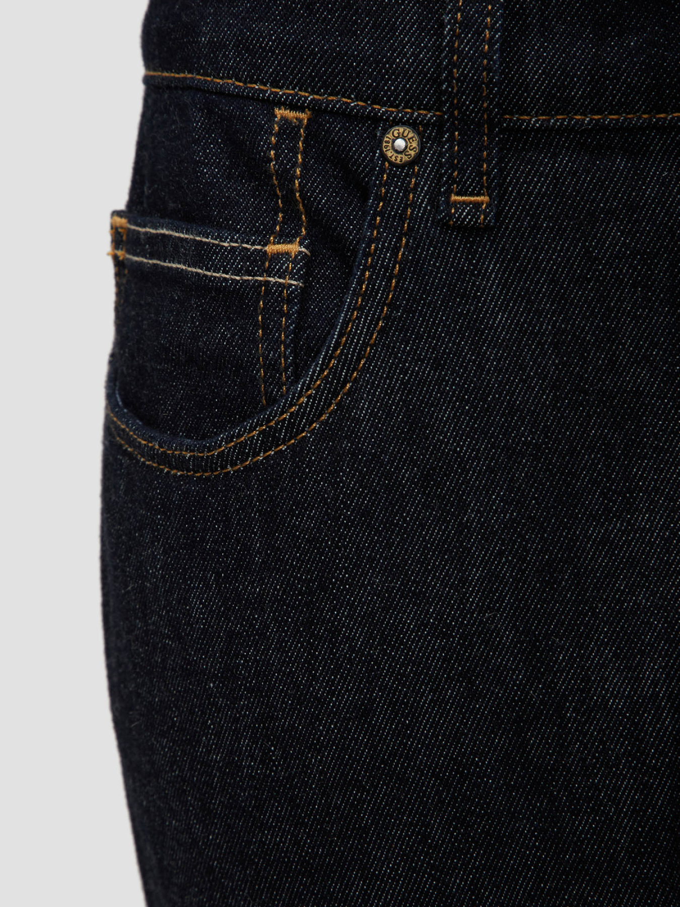 Прямые джинсы GUESS модель M4BA31.D5GT1;G4TS Прямые джинсы GUESS модель M4BA31.D5GT1;G4TS Фото