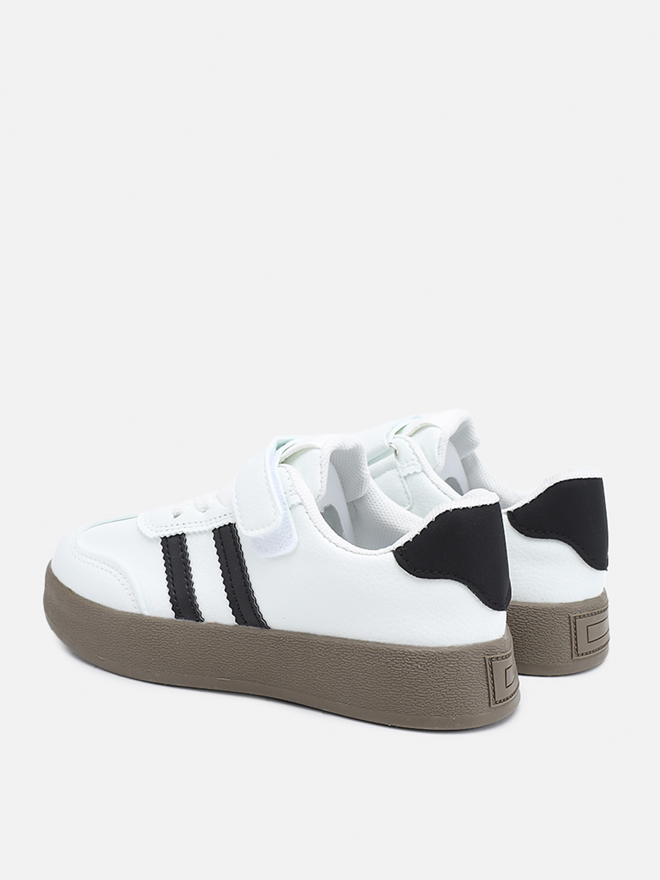 Кеди для дівчинки колір білий ЦБ-00289152 модель ЦБ-00289152 Кеди для дівчинки колір білий ЦБ-00289152 модель ЦБ-00289152 Фото