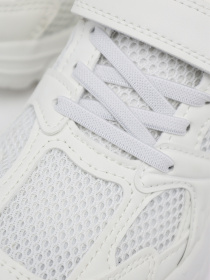 Кросівки для дівчинки  колір білий ЦБ-00289469 модель ЦБ-00289469 Фото