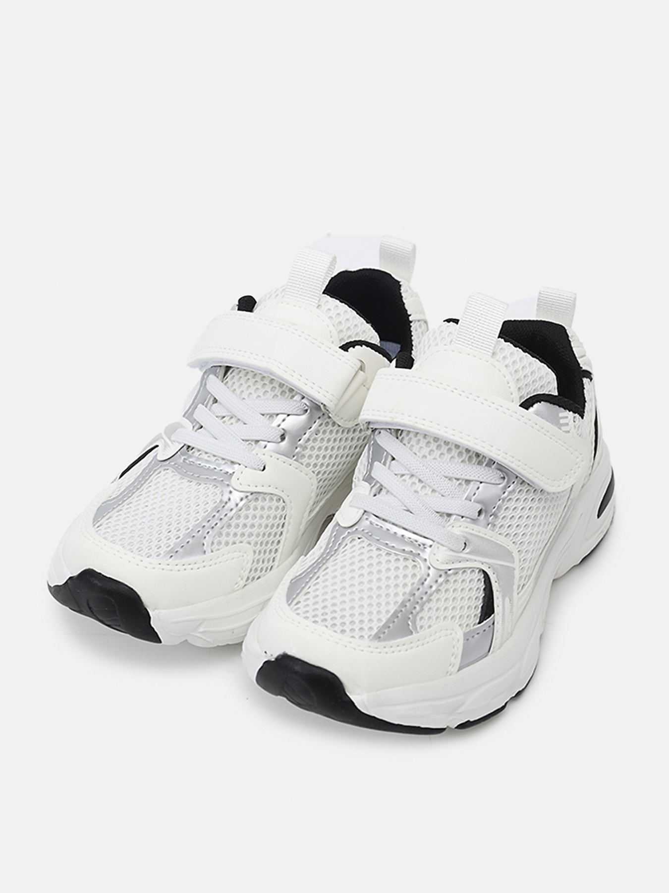 Кросівки для хлопчика  колір білий ЦБ-00289470 модель ЦБ-00289470 Фото