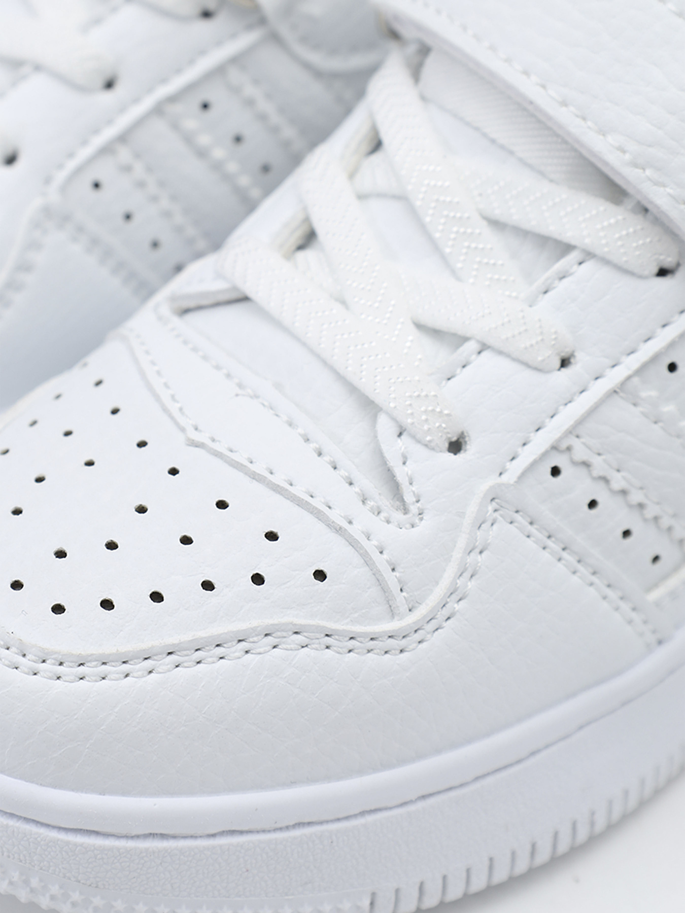 Кеди для хлопчика колір білий ЦБ-00289805 модель ЦБ-00289805 Кеди для хлопчика колір білий ЦБ-00289805 модель ЦБ-00289805 Фото