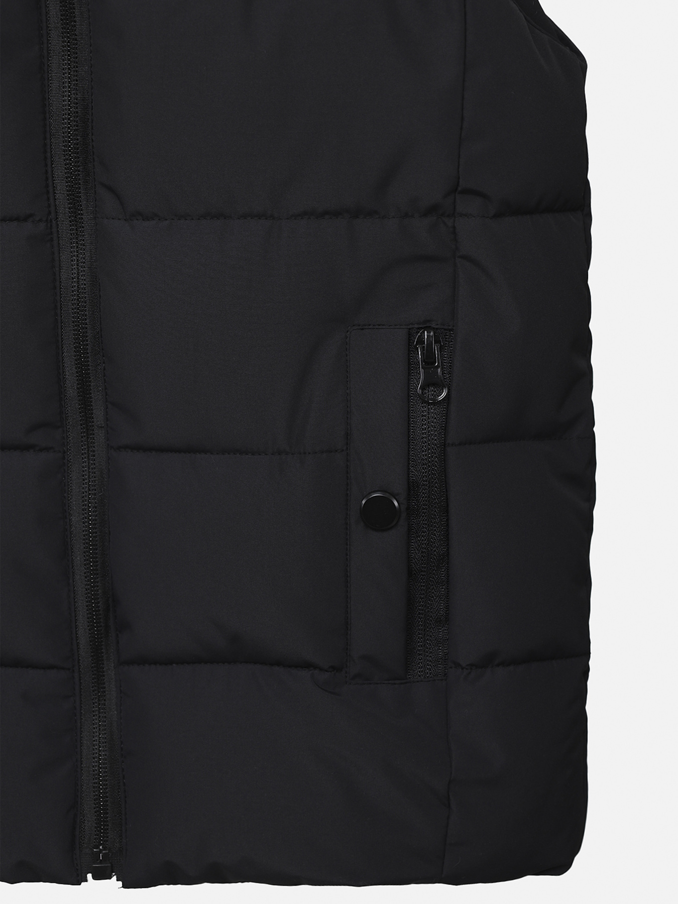 Жилет утеплённый для мальчика  цвет черный ЦБ-00289747 модель ЦБ-00289747 Фото