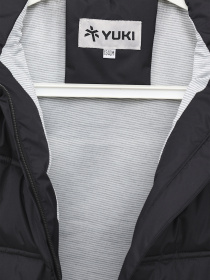 Жилет утеплённый для девочки  цвет черный ЦБ-00289765 модель ЦБ-00289765 Фото