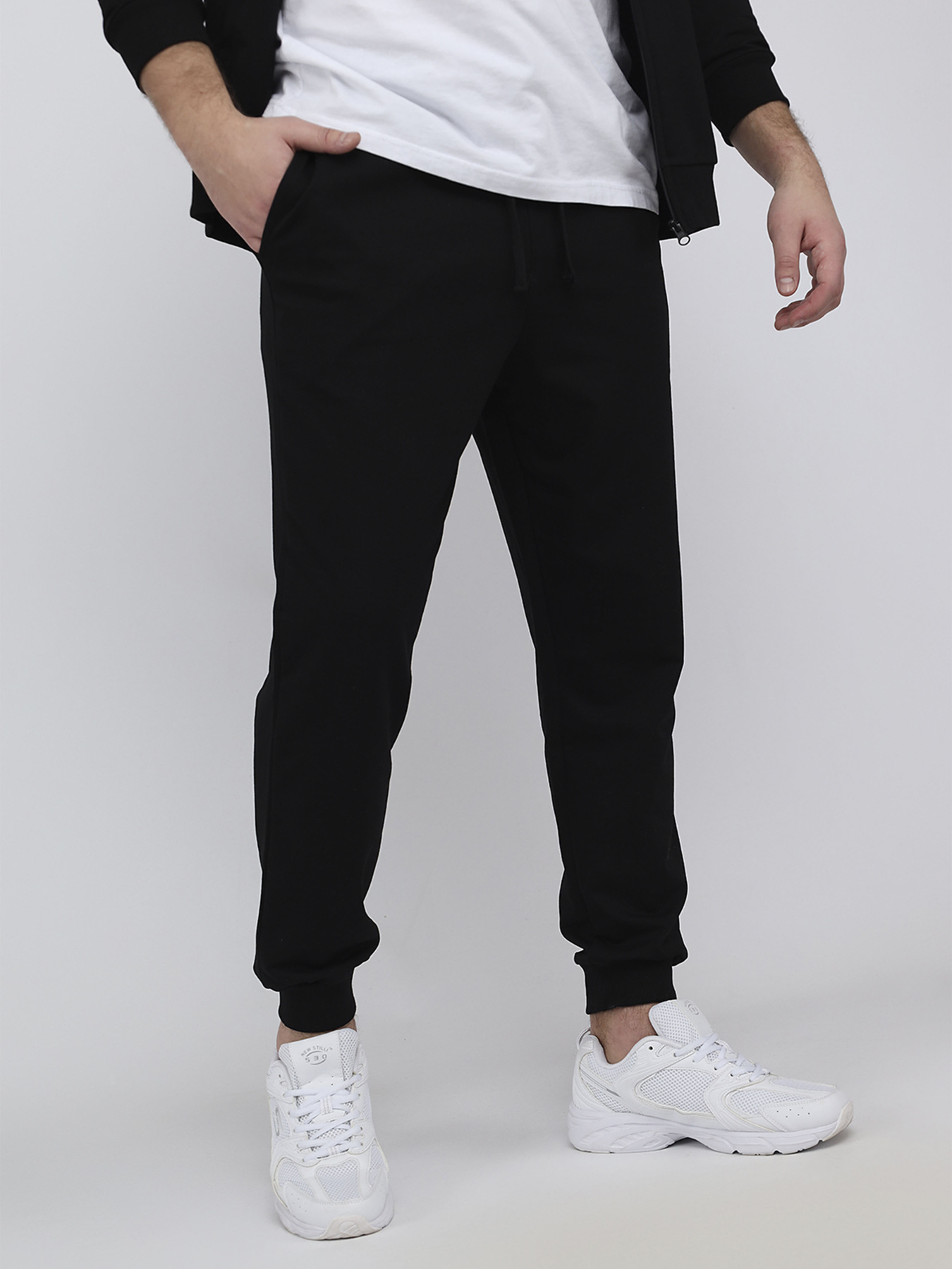 Штани спортивные мужские  цвет черный ЦБ-00290674 модель ЦБ-00290674 Фото