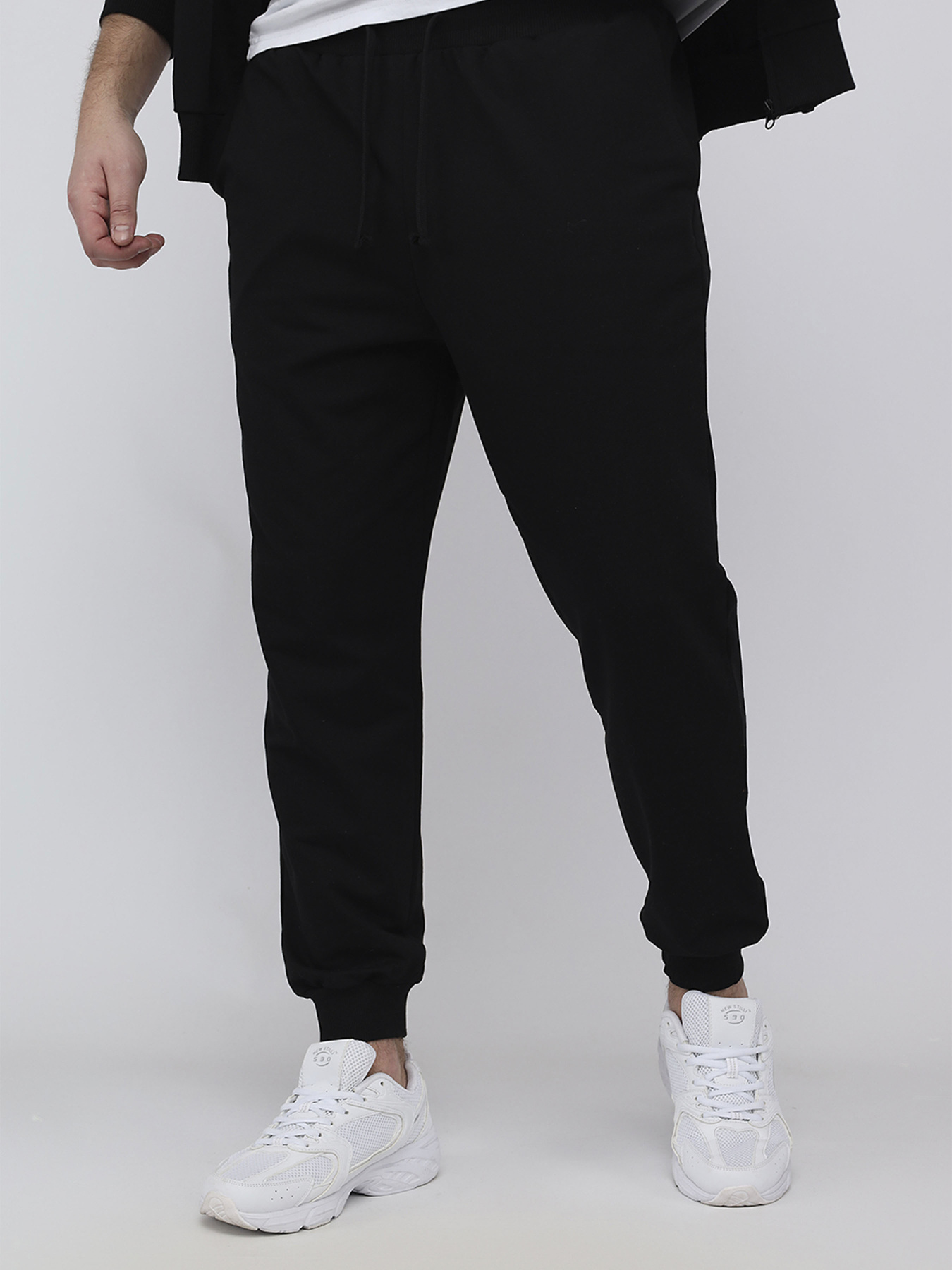 Штани спортивные мужские  цвет черный ЦБ-00290674 модель ЦБ-00290674 Фото