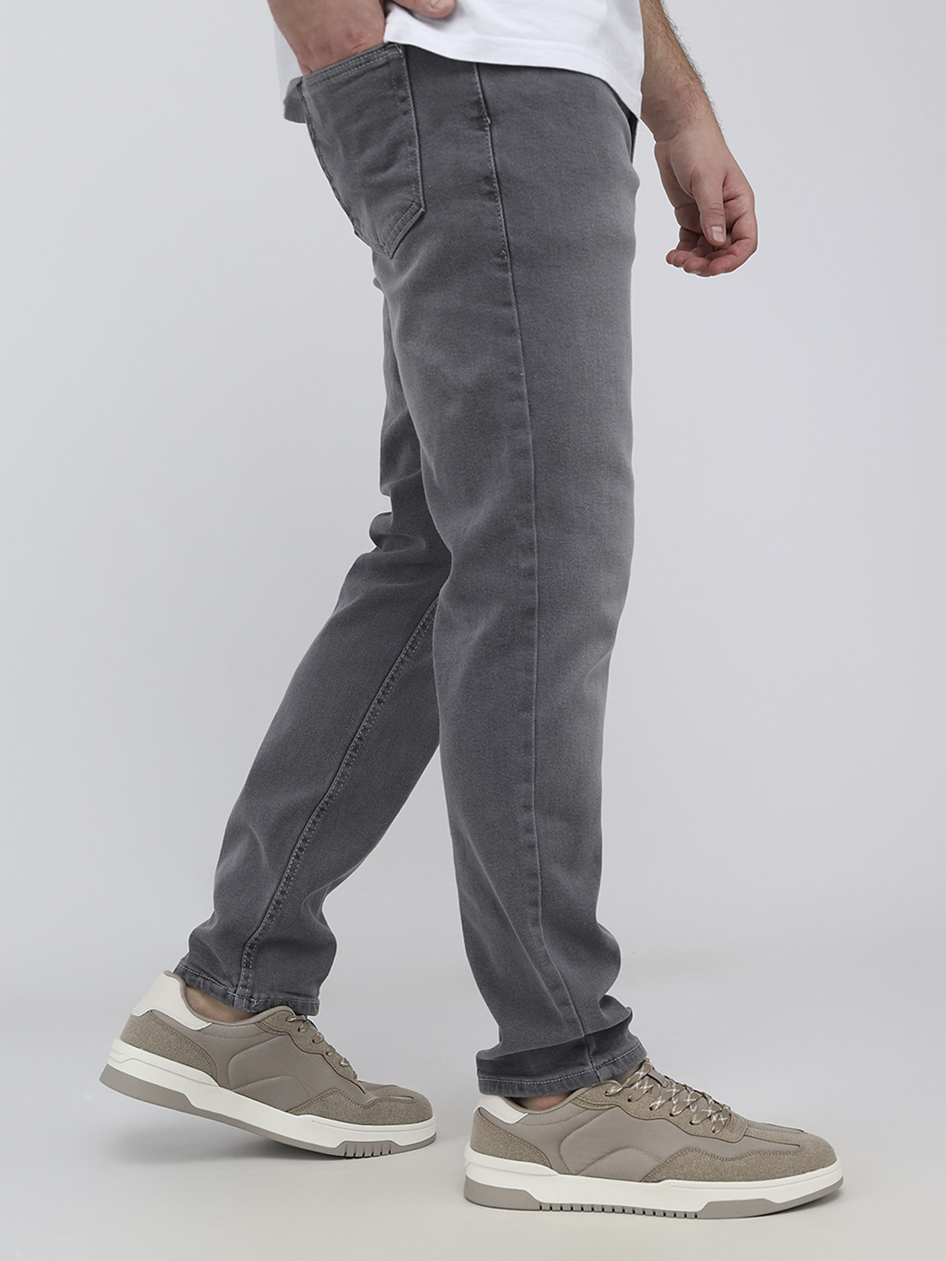 Джинсы мом YUKI модель ЦБ-00291201 Фото