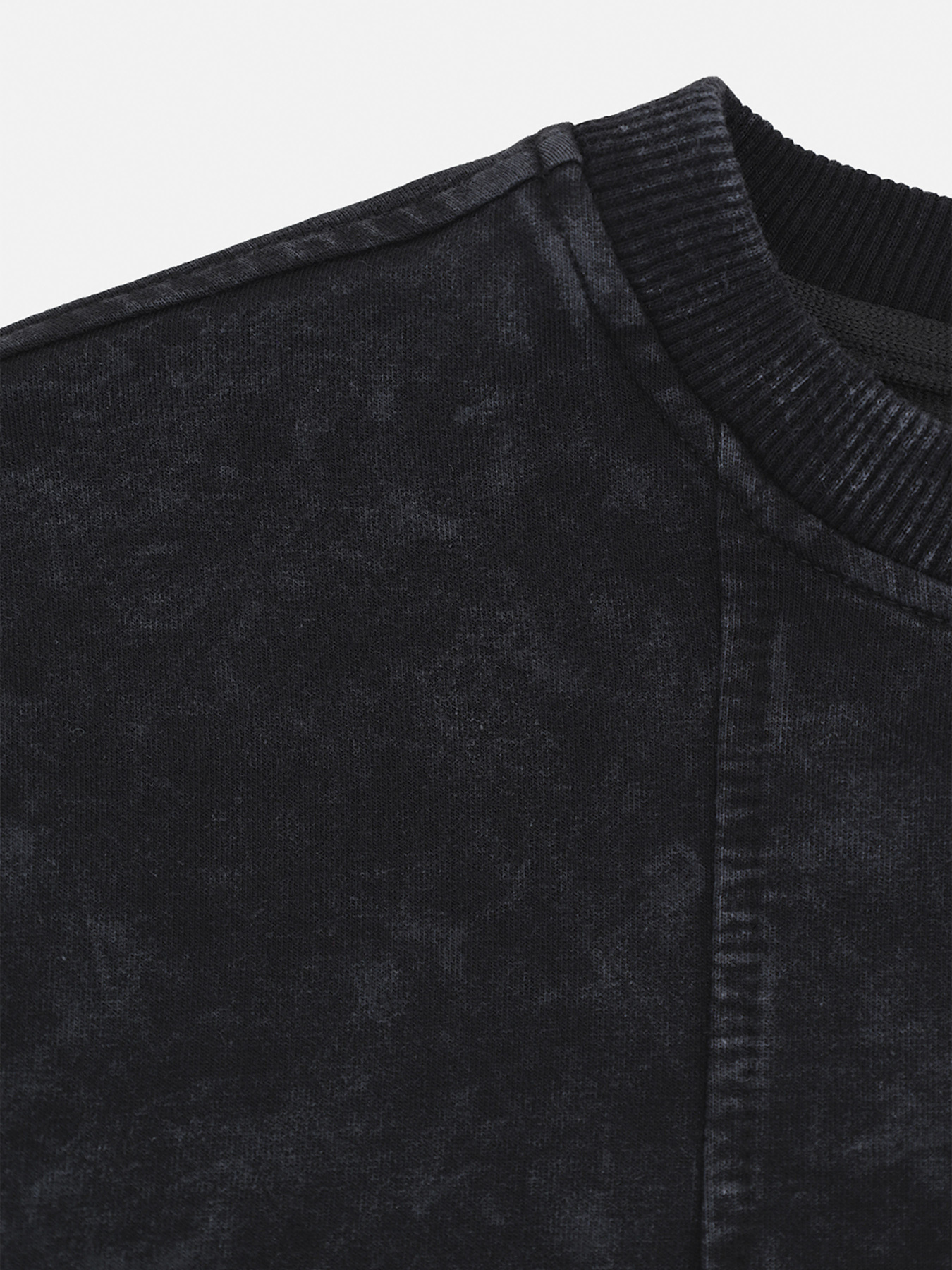 Свитшот YUKI модель ЦБ-00291986 Свитшот YUKI модель ЦБ-00291986 Фото