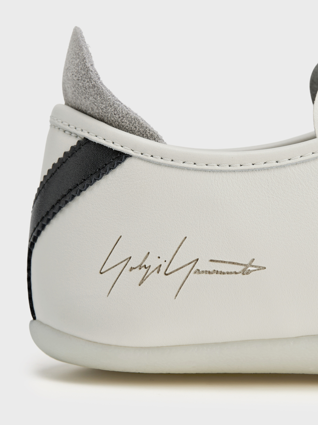 Кросівки повсякденні Adidas модель KI0882 Фото