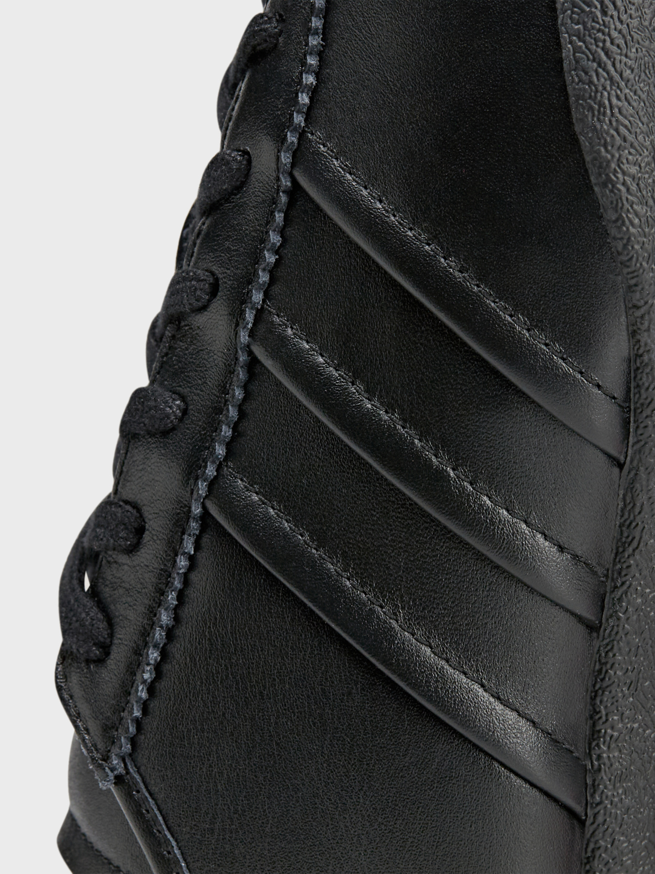 Кросівки повсякденні Adidas модель KI0884 Фото