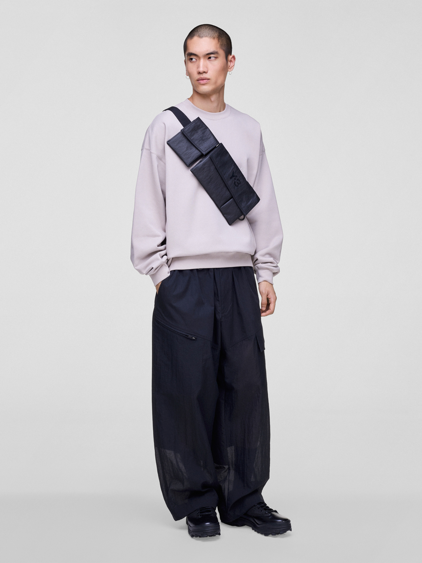 Худи и свитшоты Adidas модель KS5450 Фото