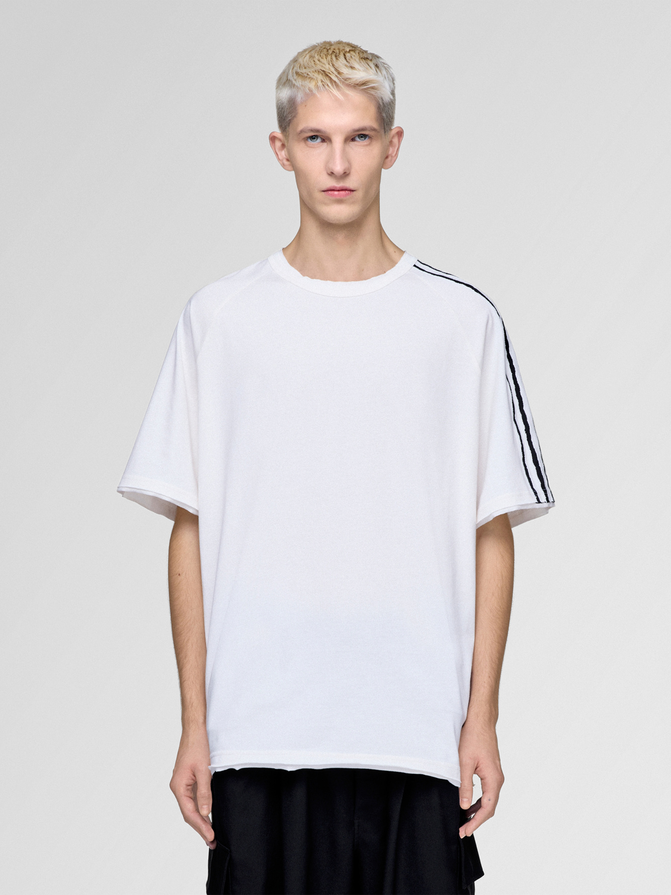 Футболка Adidas 3 Stripes модель KS9748 Фото