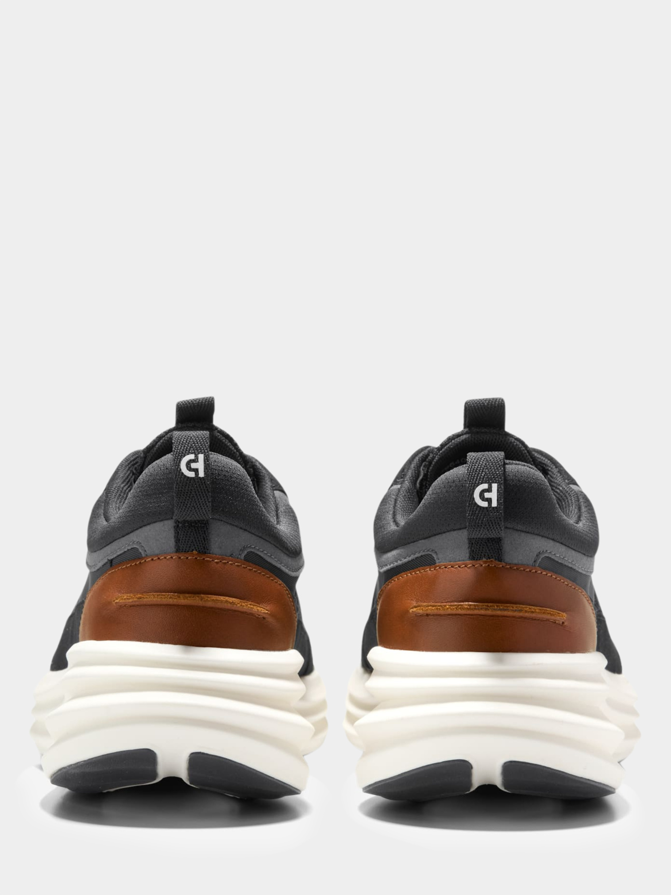 Чоловічі кросівки ØriginalGrand Quadstreak Running Sneaker модель C39640 Фото