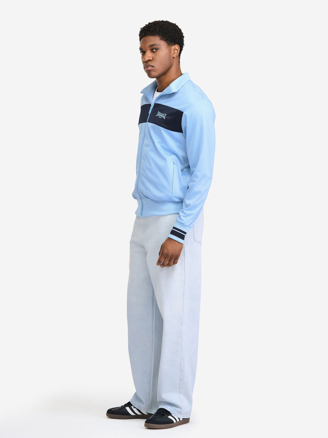 Спортивная кофта модель 117913 Фото