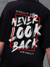 Футболка Without модель 8056268 Фото