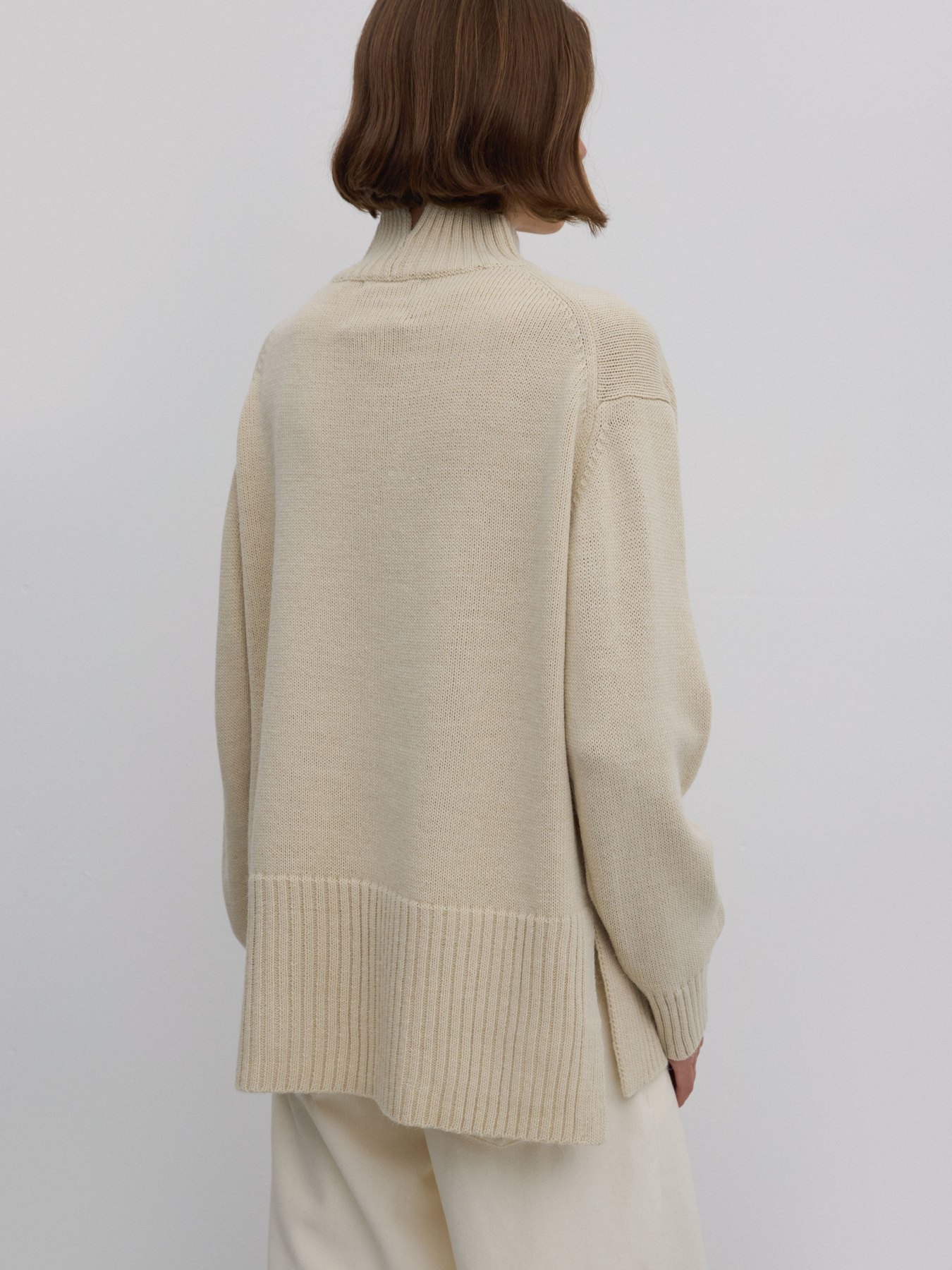 Светр в'язаний ESTRO 0540-06932, колір молочний модель 0540-06932 Фото