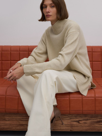 Светр в'язаний ESTRO 0540-06932, колір молочний модель 0540-06932 Фото