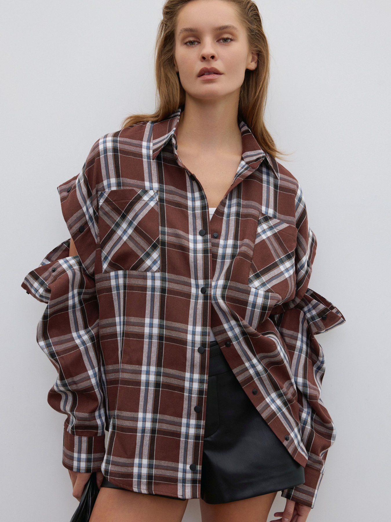 Сорочка ESTRO 05124-30-33208, колір коричневий модель 05124-30-33208 Фото