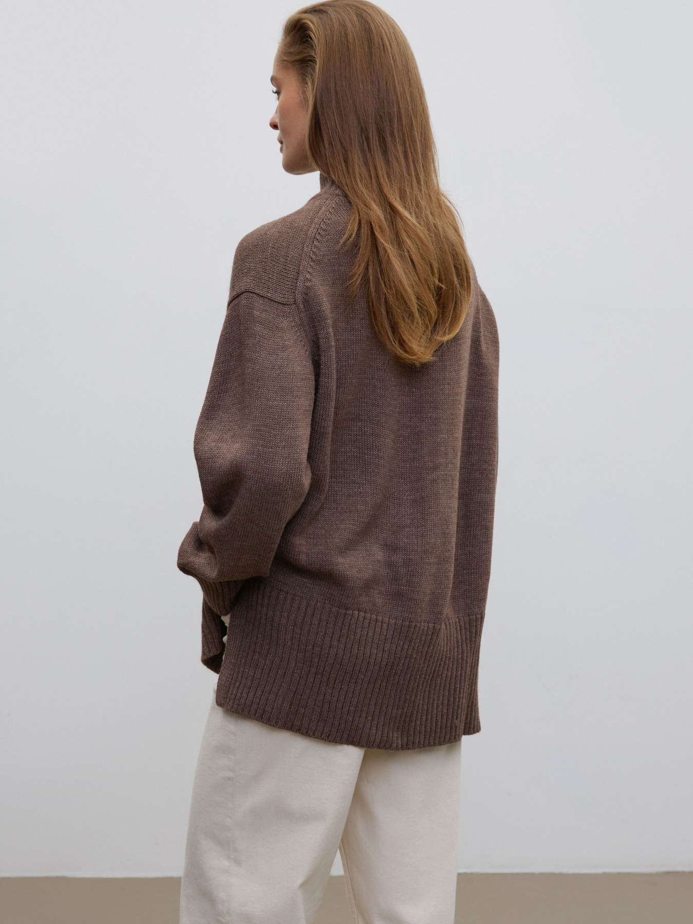 Светр в'язаний ESTRO 0540-06908, колір коричневий модель 0540-06908 Фото