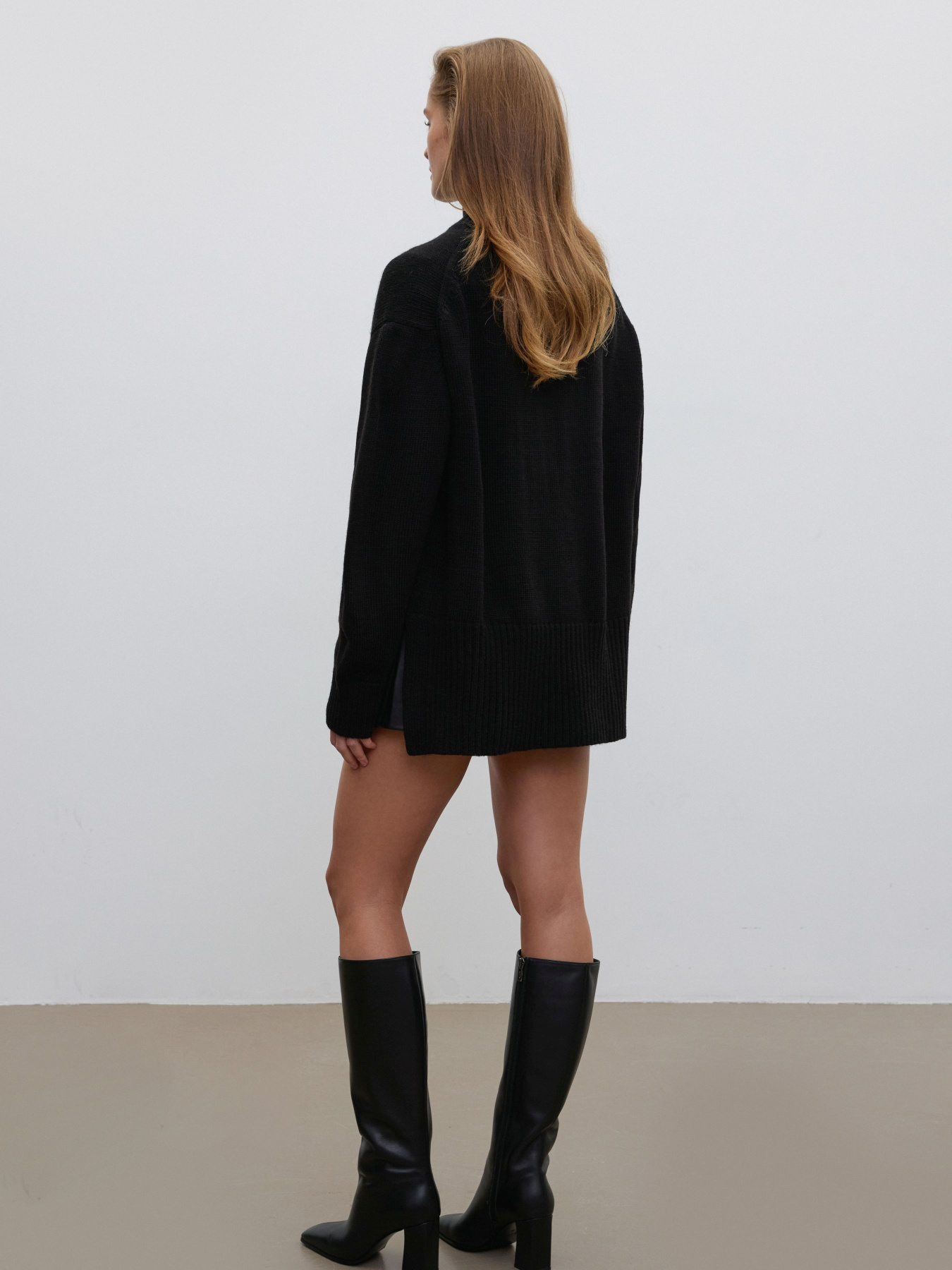 Светр в'язаний ESTRO 0540-06901, колір чорний модель 0540-06901 Фото