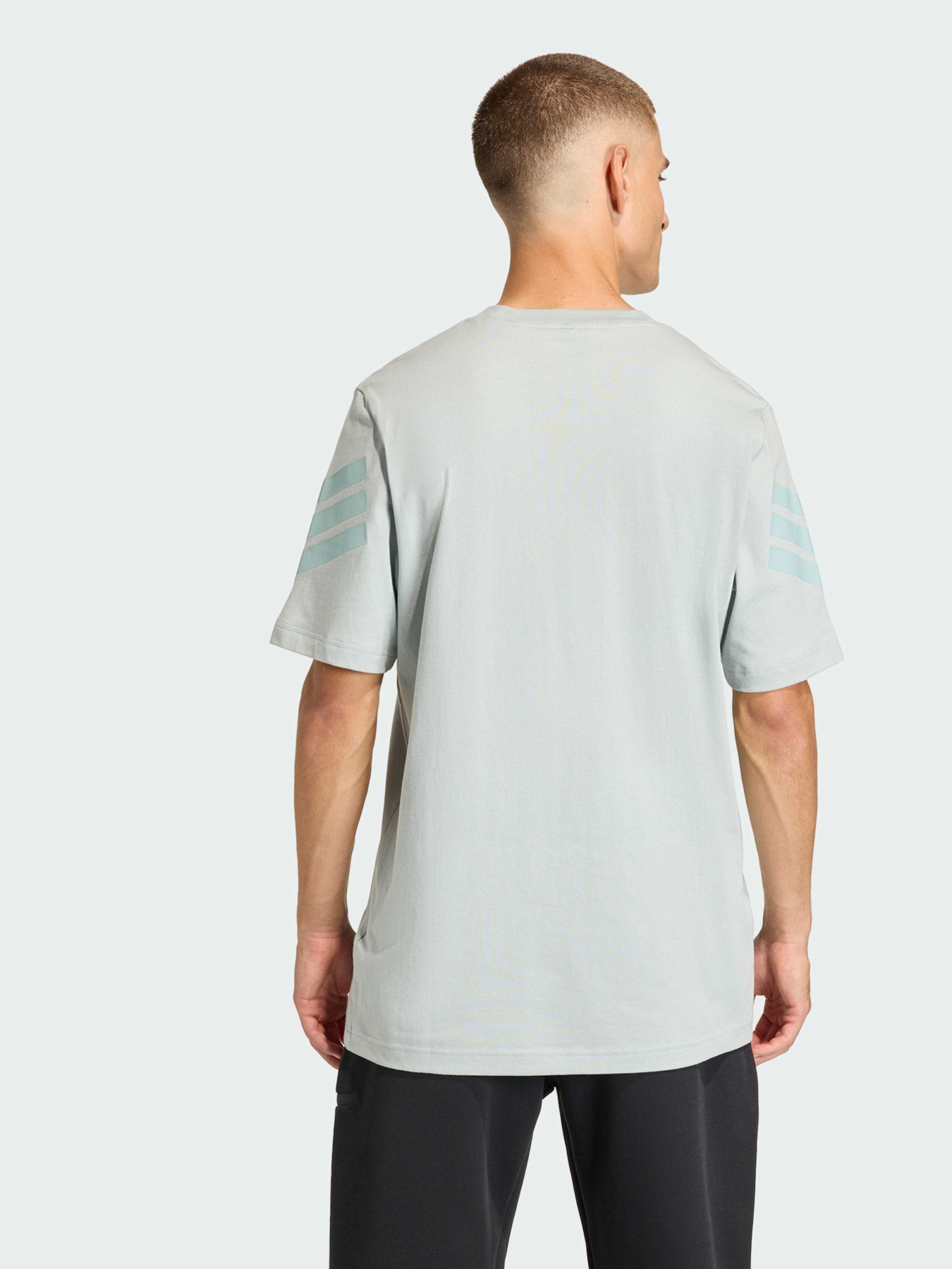 Футболка Future Icons 3-Stripes модель KD5221 Фото