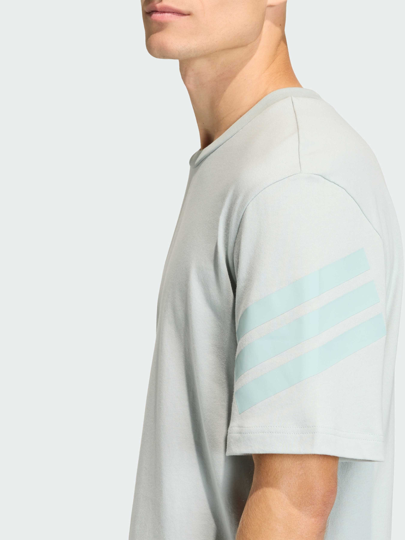 Футболка Future Icons 3-Stripes модель KD5221 Фото