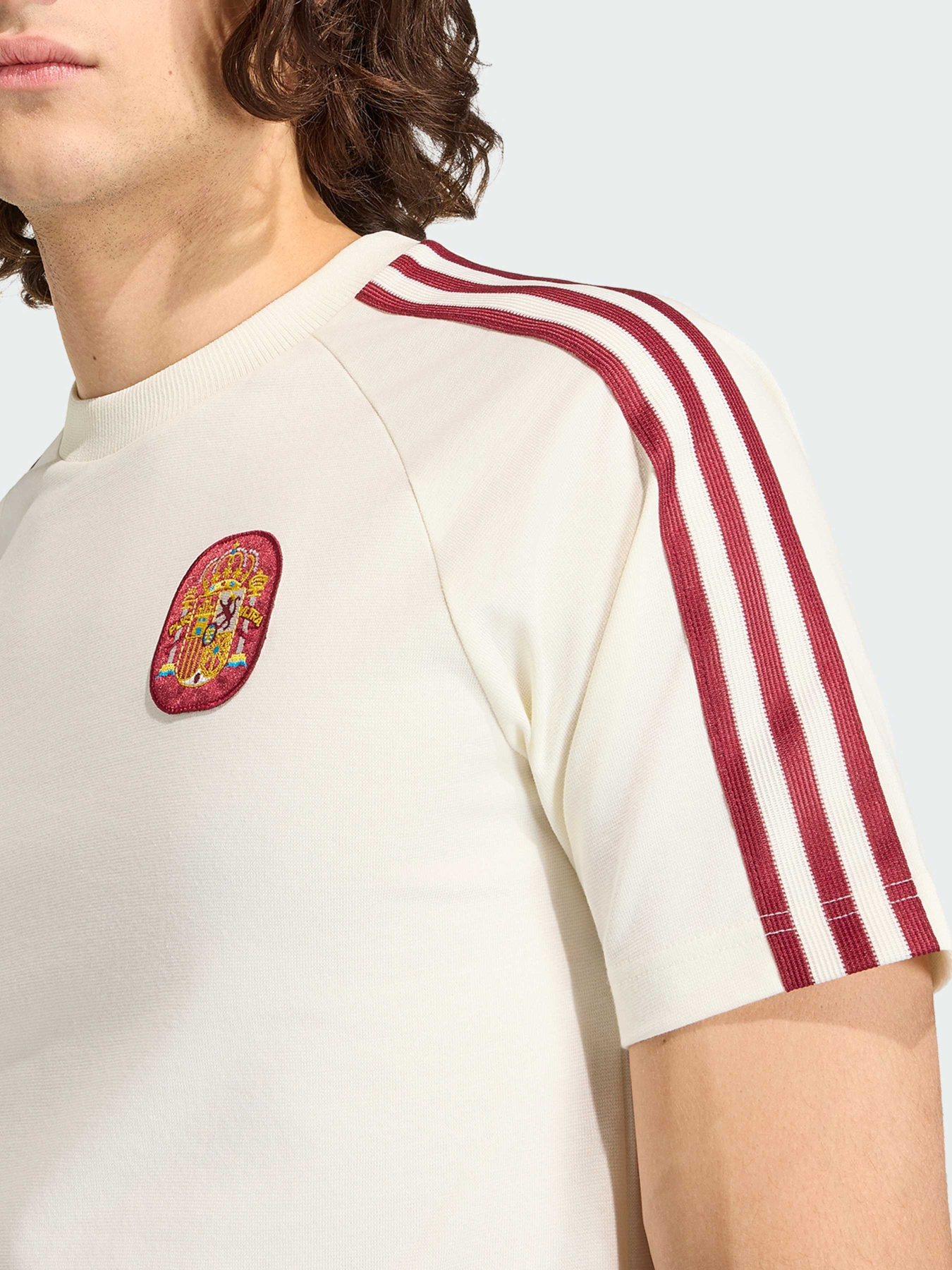 Спортивна футболка Adidas модель JZ2256 Спортивна футболка Adidas модель JZ2256 Фото