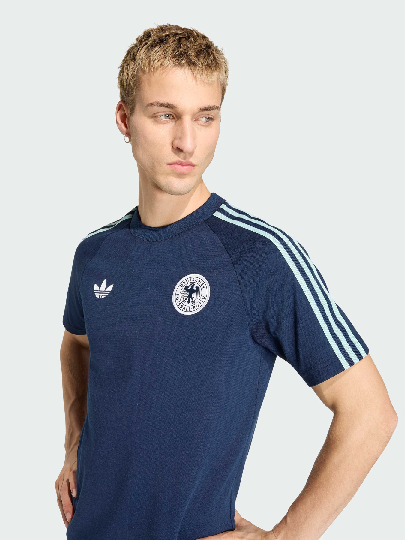 Спортивна футболка Adidas модель JZ9342 Фото