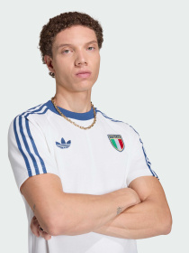 Спортивна футболка Adidas модель KC6611 Спортивна футболка Adidas модель KC6611 Фото