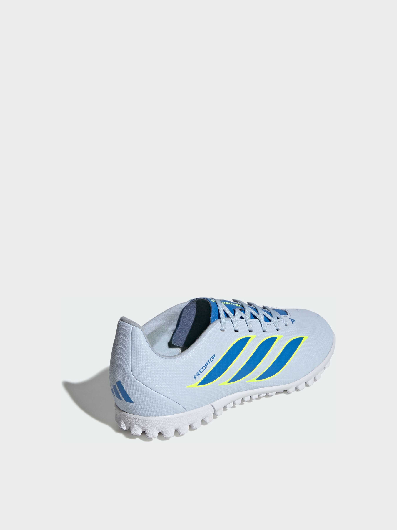 Бутси PREDATOR CLUB Turf Football Kids модель JS0366 Бутси PREDATOR CLUB Turf Football Kids модель JS0366 Фото