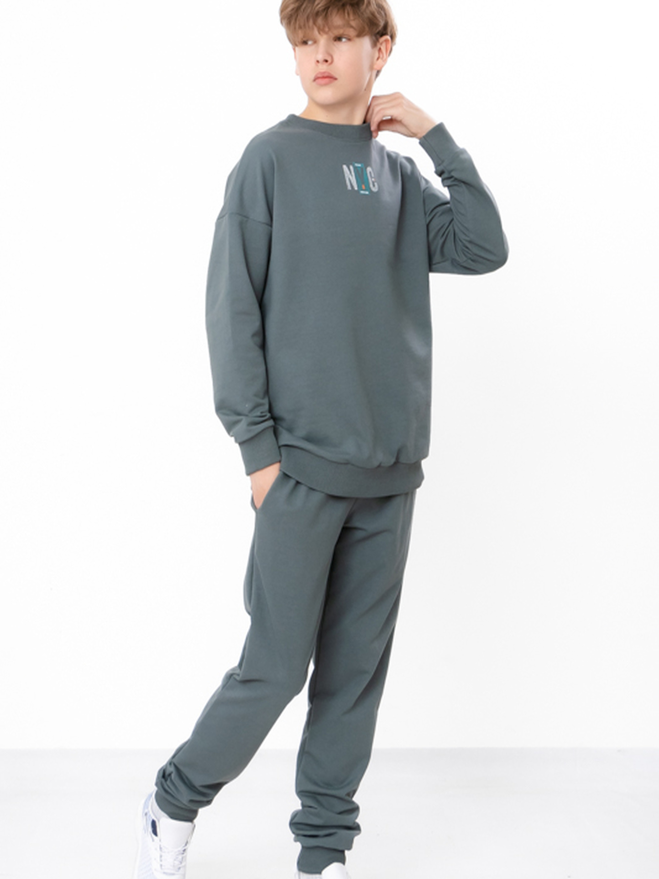 Підлітковий костюм для хлопчика зі світшотом та штанами, Темно-сірий​ Носи Своє (6419-057-33) модель 6419-057-33-zelenij-graft-nyc Фото