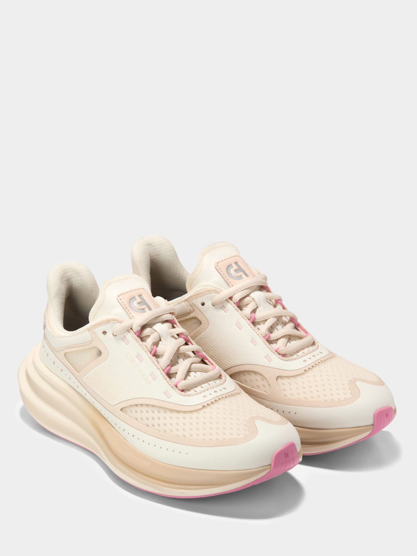 Женские кроссовки ØriginalGrand Quadstar Running Sneaker модель W36285 Фото