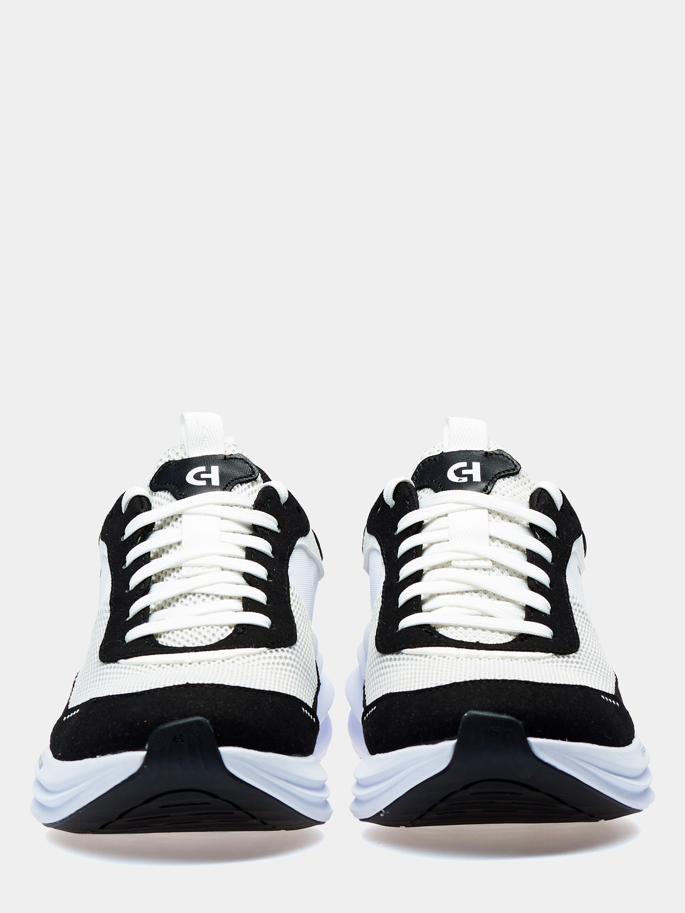 Женские кроссовки ØriginalGrand Quadstreak Running Sneaker модель W33696 Фото