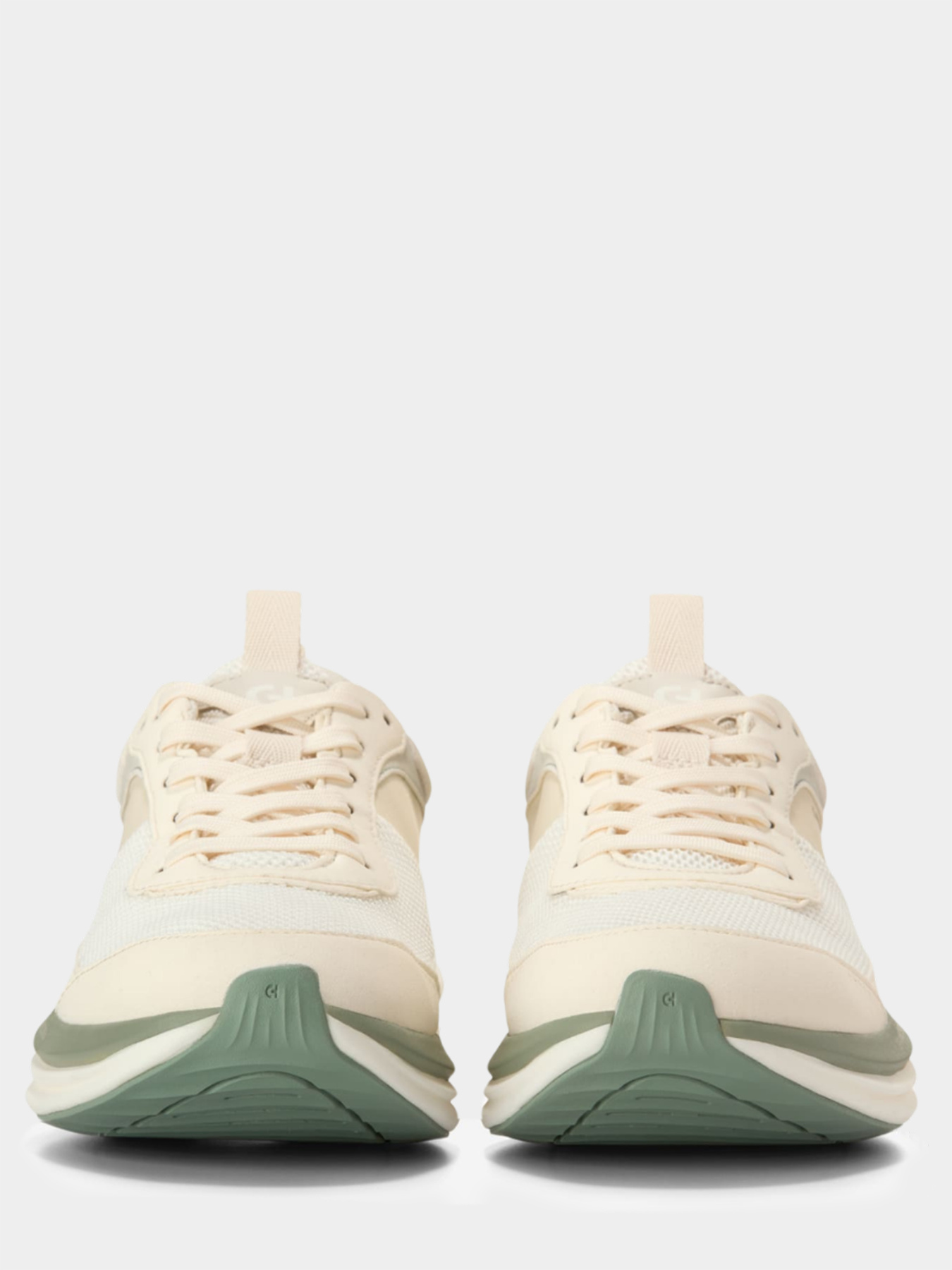 Женские кроссовки ØriginalGrand Quadstreak Running Sneaker модель W36119 Фото