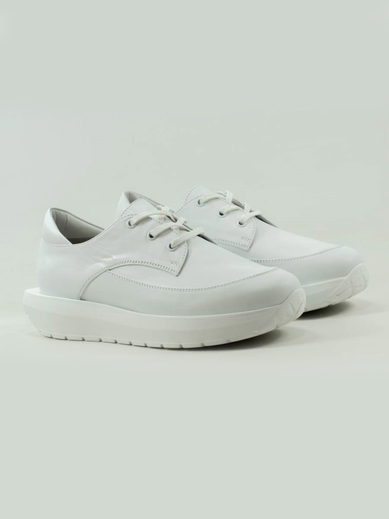 Жіночі туфлі комфорт VILANSI V1016-445 WHT модель V1016-445 WHT Жіночі туфлі комфорт VILANSI V1016-445 WHT модель V1016-445 WHT Фото