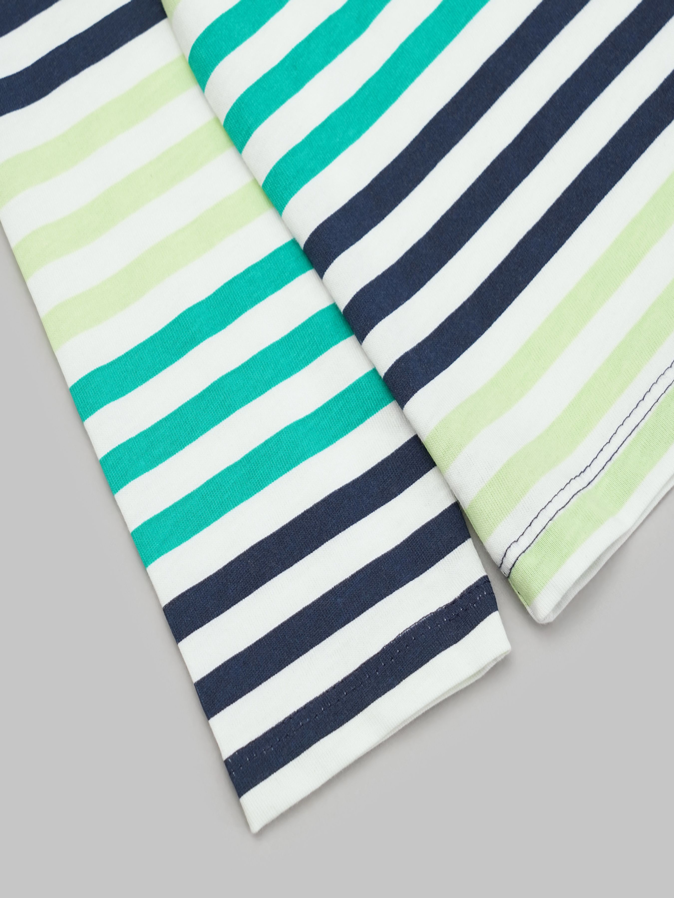 Лонгслів модель 79051 Фото